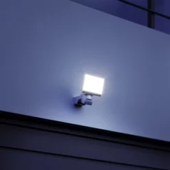 STEINEL Sensor-Außenstrahler »XLED Home 2«, 14 W, Inkl. Bewegungsmelder 6 STEINEL Sensor-Außenstrahler »XLED Home 2«, 14 W, Inkl. Bewegungsmelder -Leuchten Verkaufsladen unnamed file 513